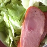 焼き豚とレタスのサラダ